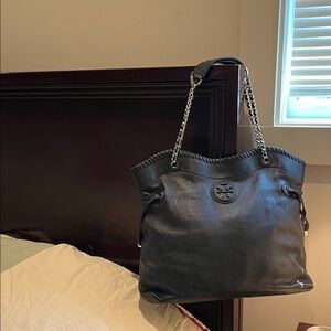 TORY BURCH Black Leather Marion Slouchy Tote